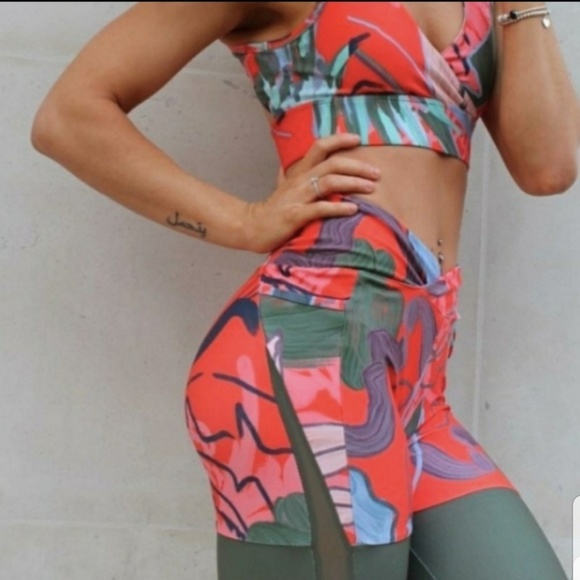 Gymshark Pants - Gymshark Nikki B Pineapple Leggings